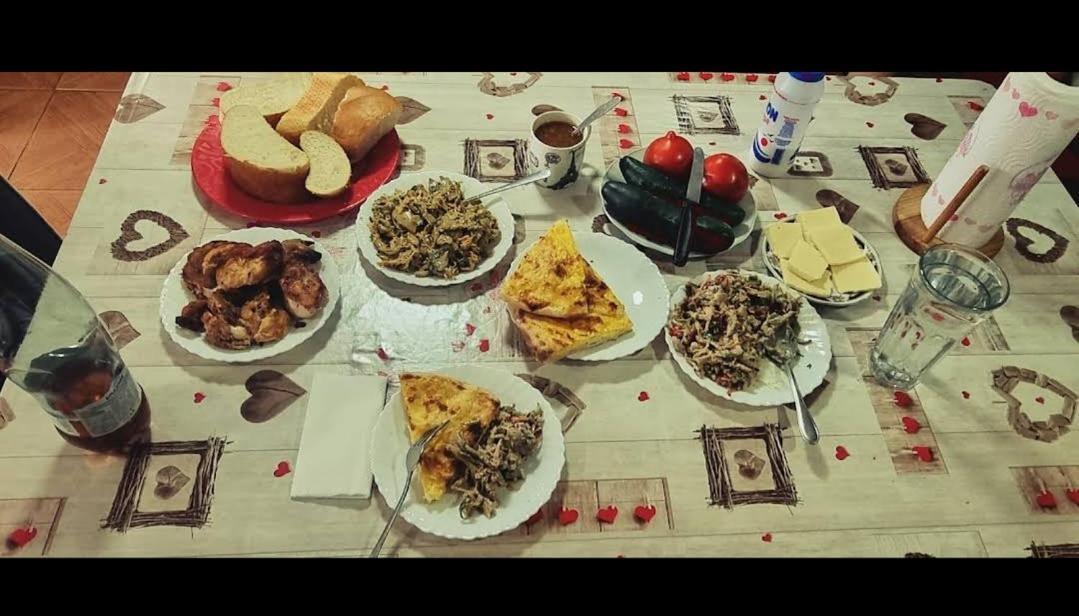 Shorena'S Homestay Tsvirmi Buitenkant foto