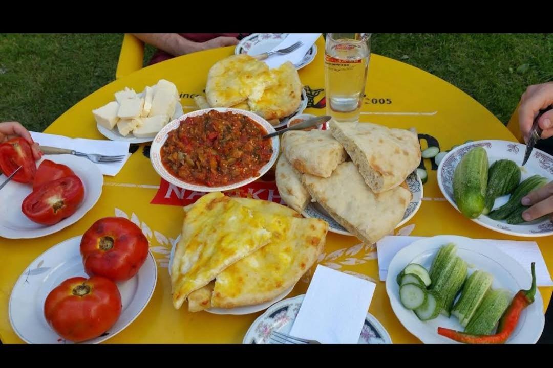 Shorena'S Homestay Tsvirmi Buitenkant foto